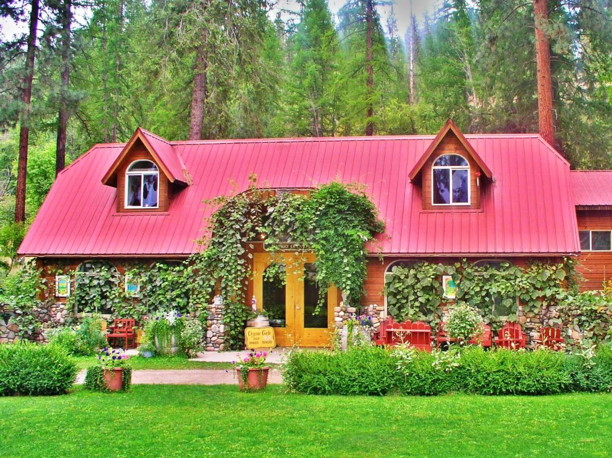 China Bend Winery Bed And Breakfast Kettle Falls エクステリア 写真
