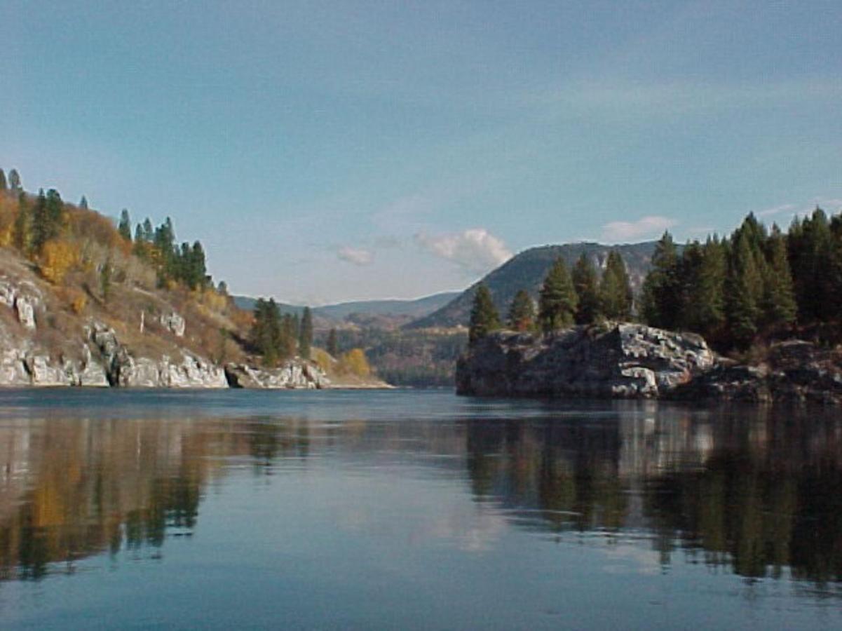 China Bend Winery Bed And Breakfast Kettle Falls エクステリア 写真
